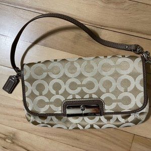 Coach Wristlet Beautiful Sand/Water Colors!